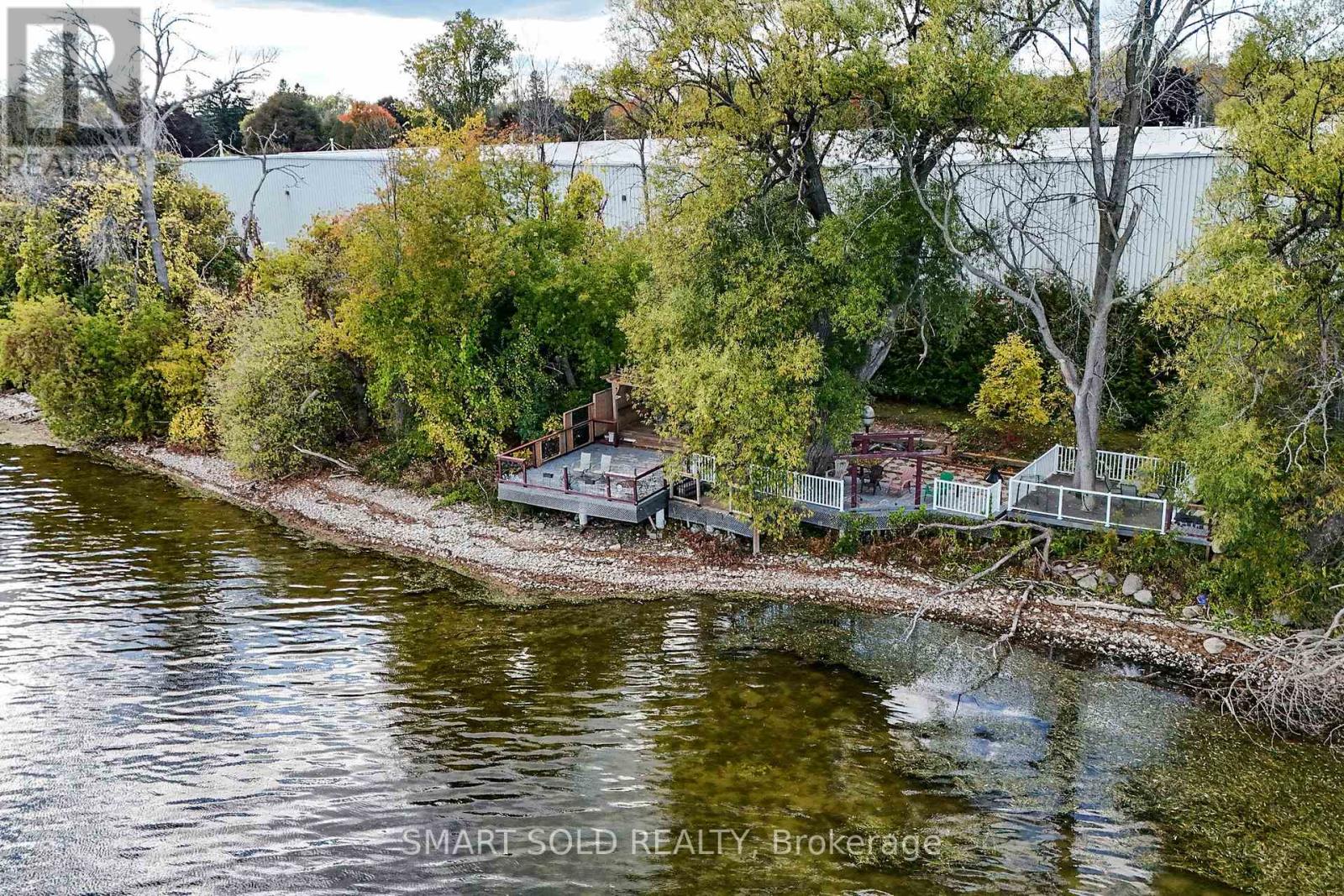 33 Carrying Place Road, Quinte West, Ontario  K8V 3E6 - Photo 6 - X12458481
