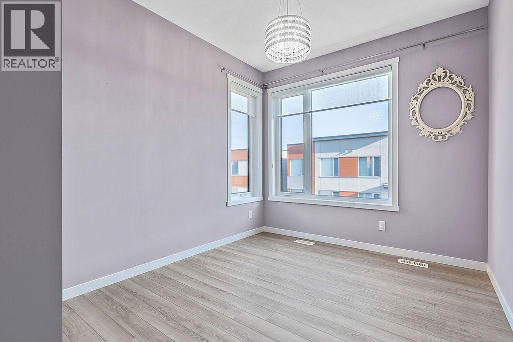135 Shawnee Common Sw, Calgary, Alberta  T2Y 0P9 - Photo 24 - A2263974