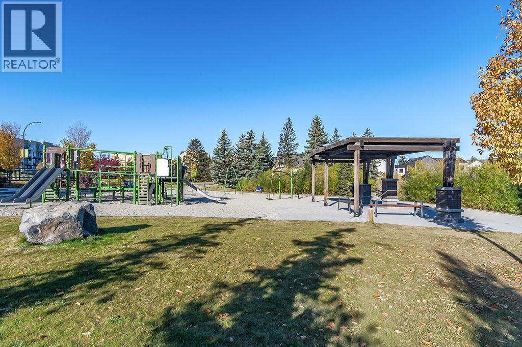 135 Shawnee Common Sw, Calgary, Alberta  T2Y 0P9 - Photo 37 - A2263974