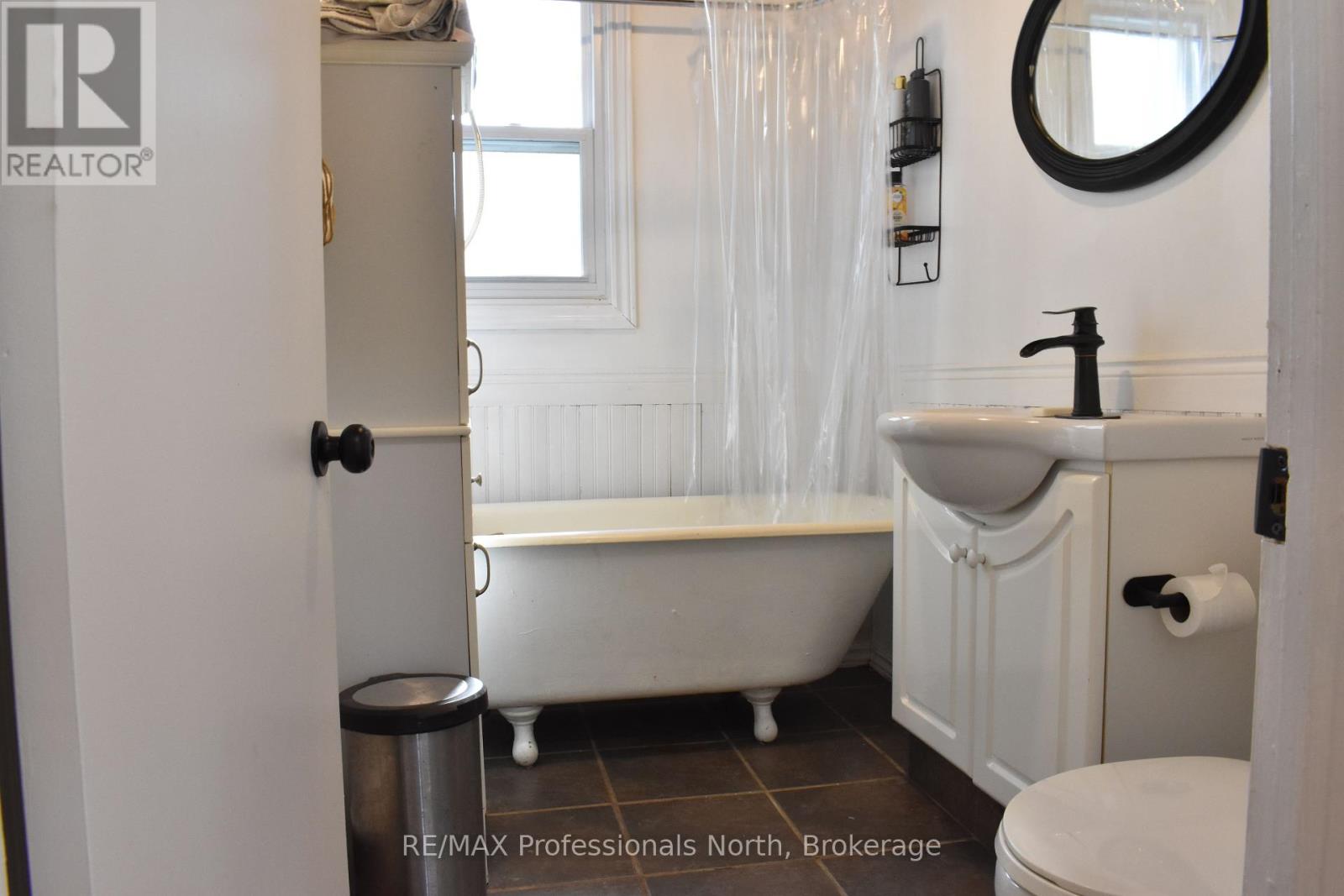 675 Galway Road, Trent Lakes, Ontario  K0M 2A0 - Photo 30 - X12458515