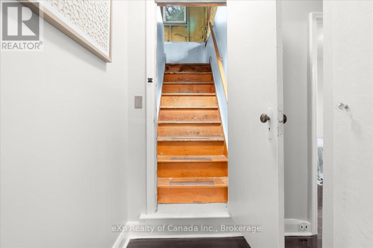 68 Cedar Street, Woodstock, Ontario  N4S 3P8 - Photo 18 - X12458493