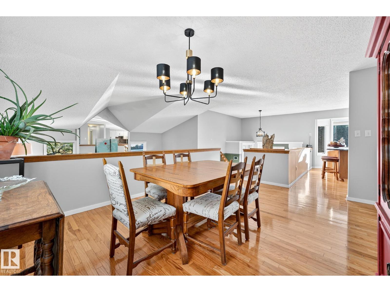 6039 40 Av Nw, Edmonton, Alberta  T6L 3P6 - Photo 13 - E4461837