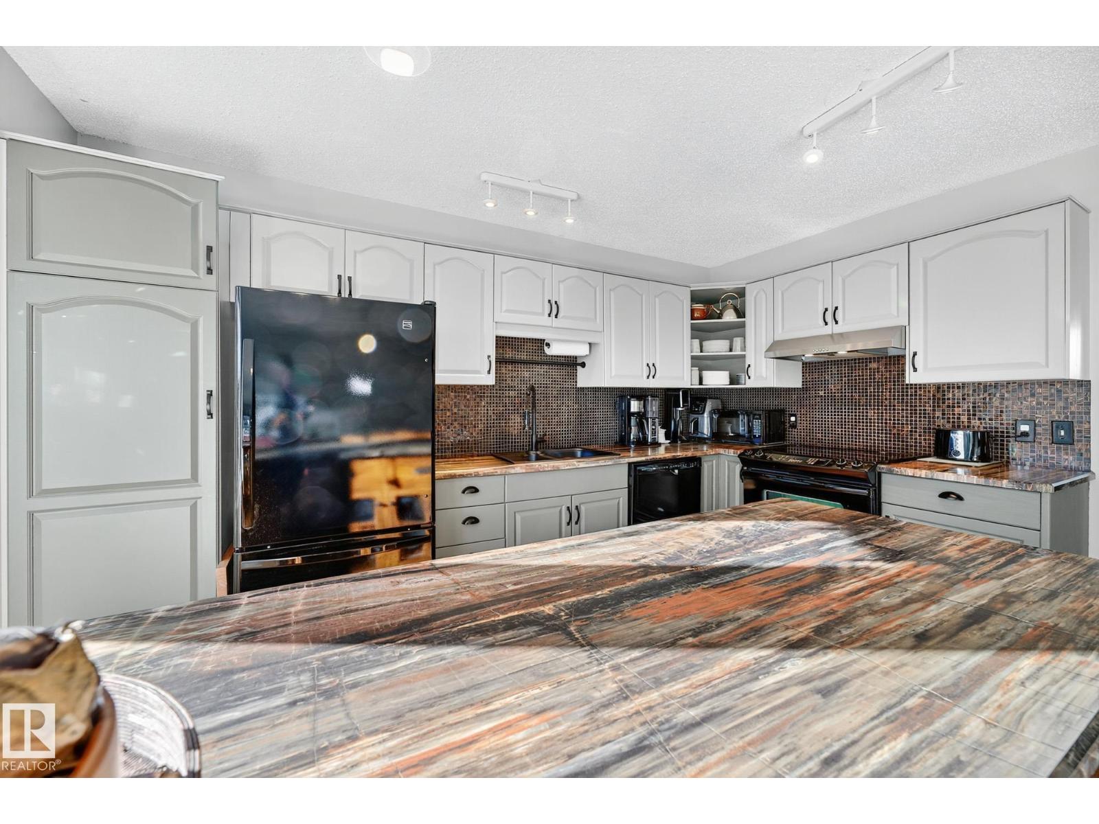 6039 40 Av Nw, Edmonton, Alberta  T6L 3P6 - Photo 17 - E4461837