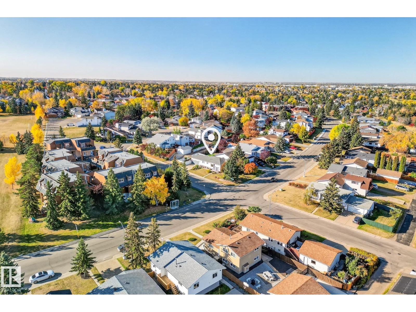 6039 40 Av Nw, Edmonton, Alberta  T6L 3P6 - Photo 3 - E4461837