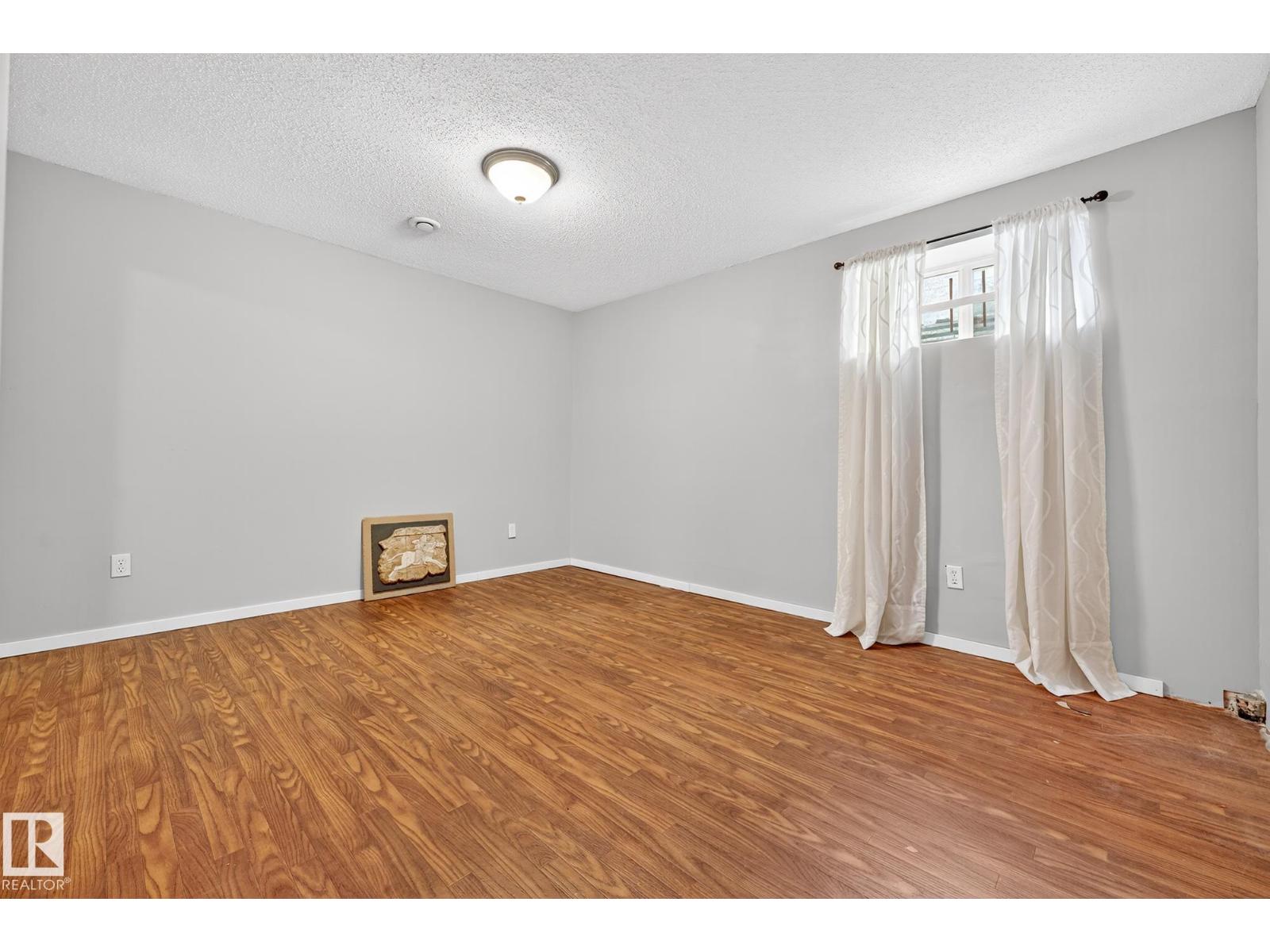 6039 40 Av Nw, Edmonton, Alberta  T6L 3P6 - Photo 31 - E4461837