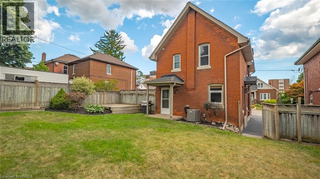 30 Lyons Avenue, Brantford, Ontario  N3R 4P9 - Photo 27 - 40767124