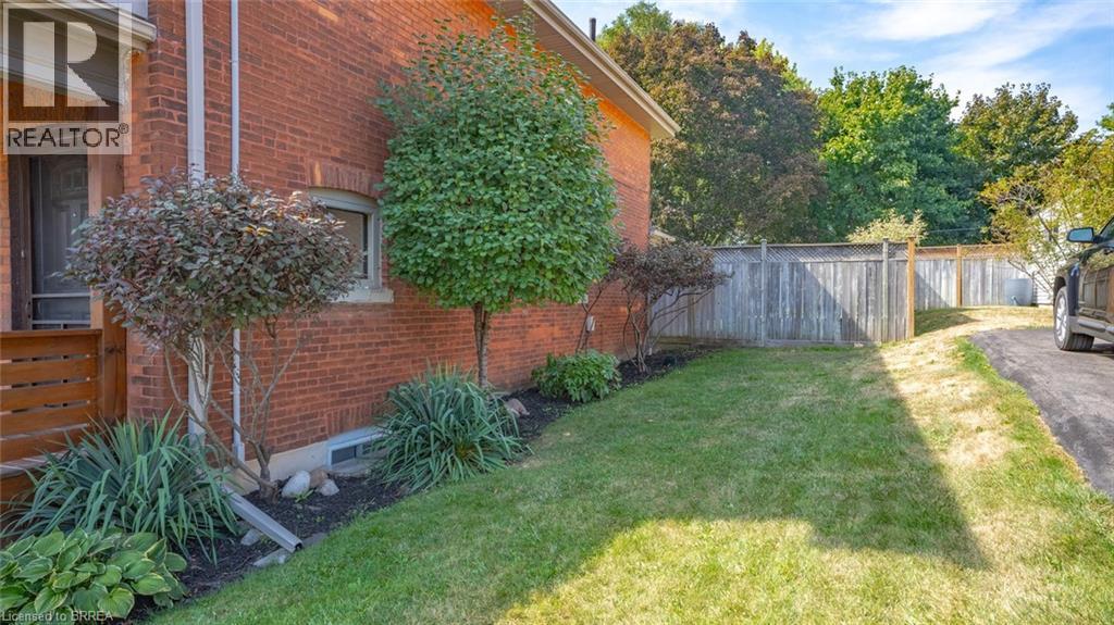 30 Lyons Avenue, Brantford, Ontario  N3R 4P9 - Photo 25 - 40767124