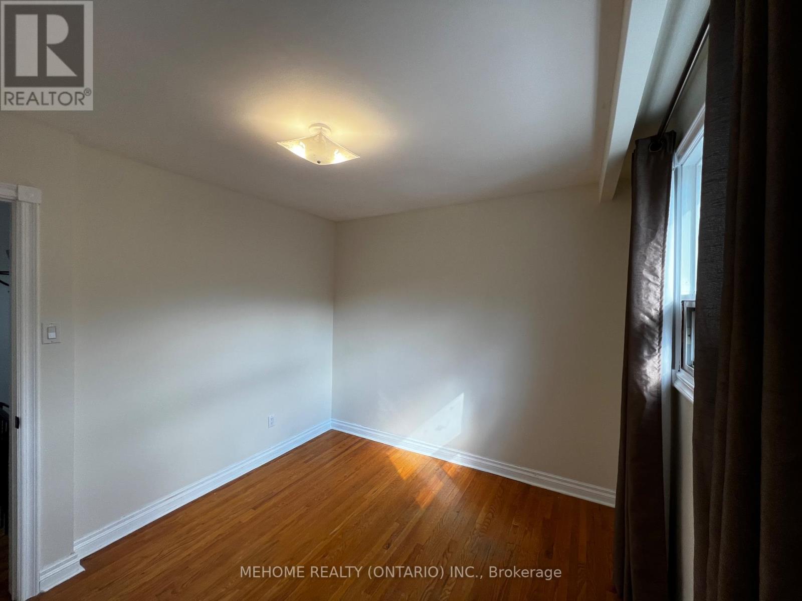 Upper - 126 Edmonton Drive, Toronto, Ontario  M2J 3X1 - Photo 19 - C12458500