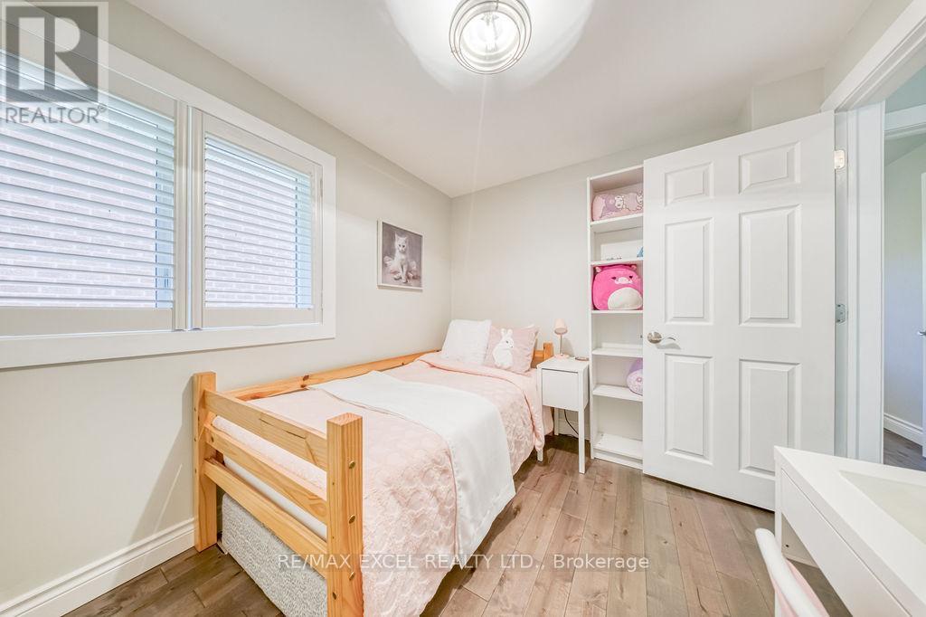 61 Corning Road, Toronto, Ontario  M2J 2L9 - Photo 24 - C12458501