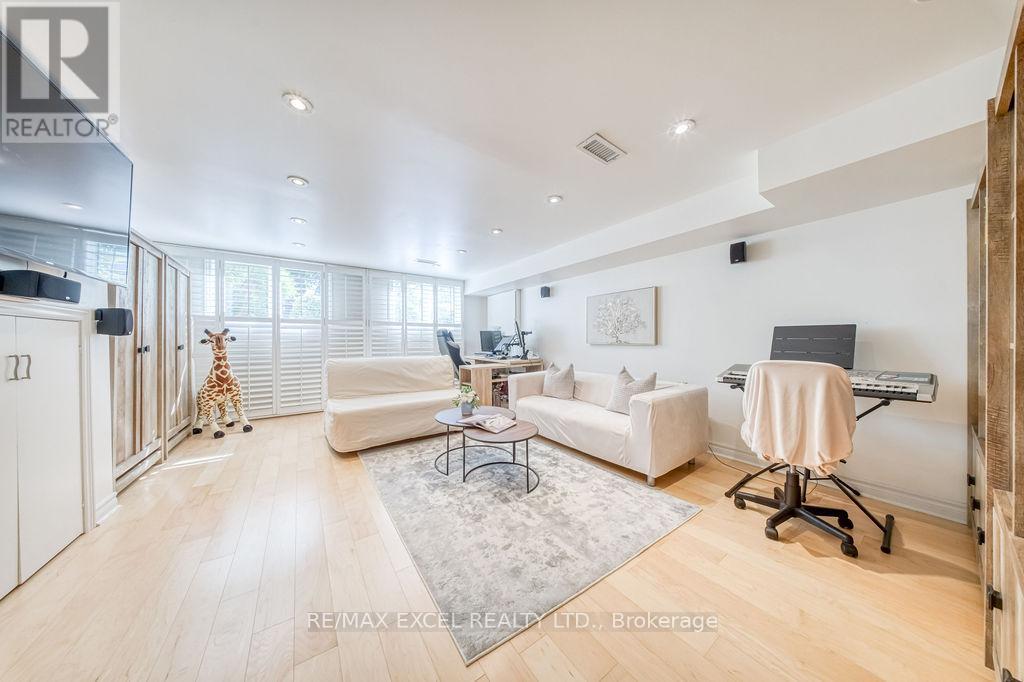 61 Corning Road, Toronto, Ontario  M2J 2L9 - Photo 26 - C12458501