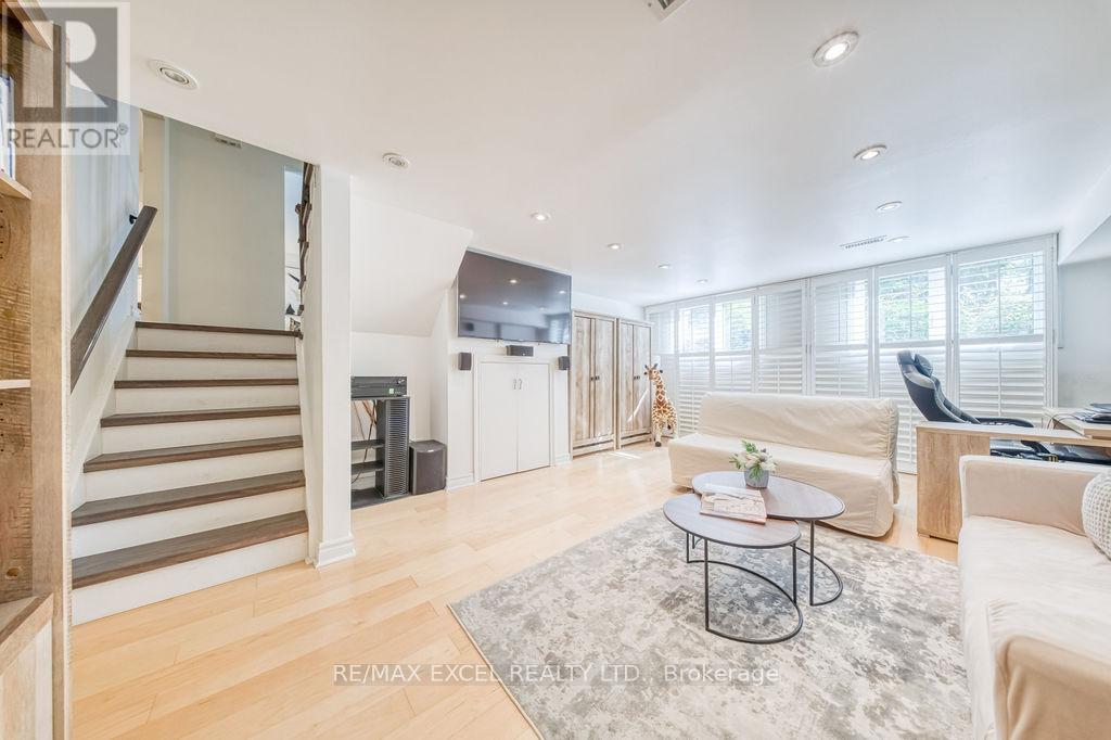 61 Corning Road, Toronto, Ontario  M2J 2L9 - Photo 27 - C12458501