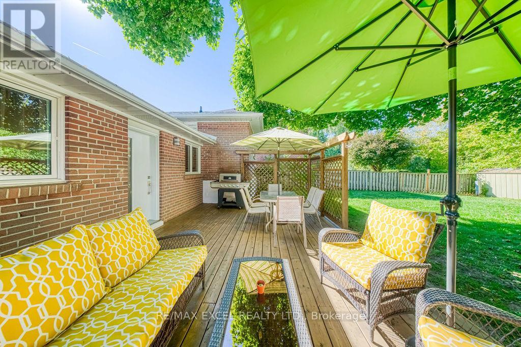 61 Corning Road, Toronto, Ontario  M2J 2L9 - Photo 36 - C12458501