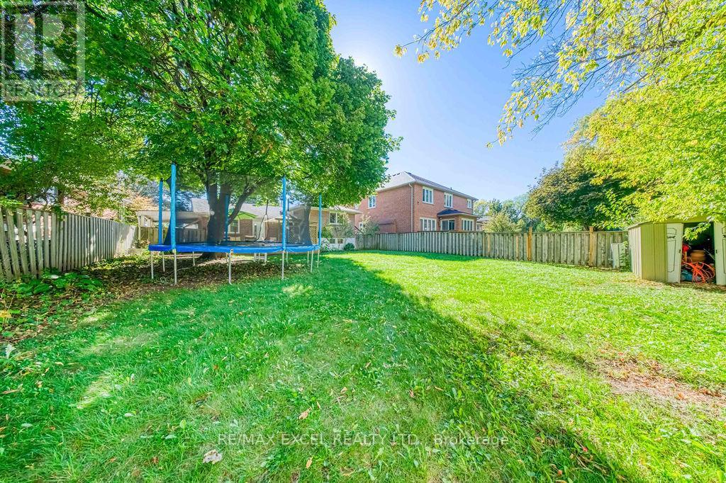 61 Corning Road, Toronto, Ontario  M2J 2L9 - Photo 42 - C12458501