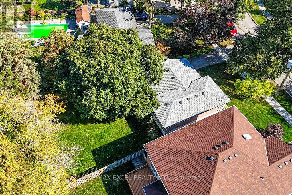 61 Corning Road, Toronto, Ontario  M2J 2L9 - Photo 45 - C12458501