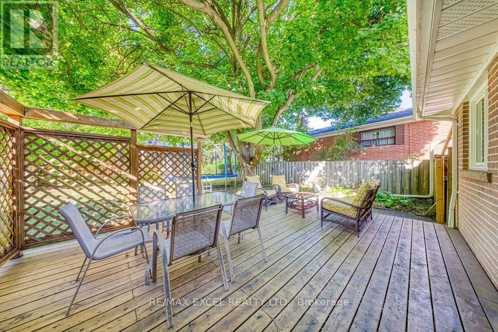 61 Corning Road, Toronto, Ontario  M2J 2L9 - Photo 48 - C12458501