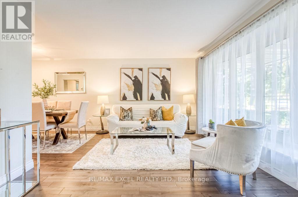 61 Corning Road, Toronto, Ontario  M2J 2L9 - Photo 7 - C12458501