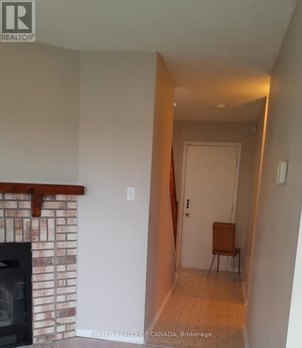 7 - 3510 South Millway Street, Mississauga, Ontario  L5L 3T9 - Photo 6 - W12454723