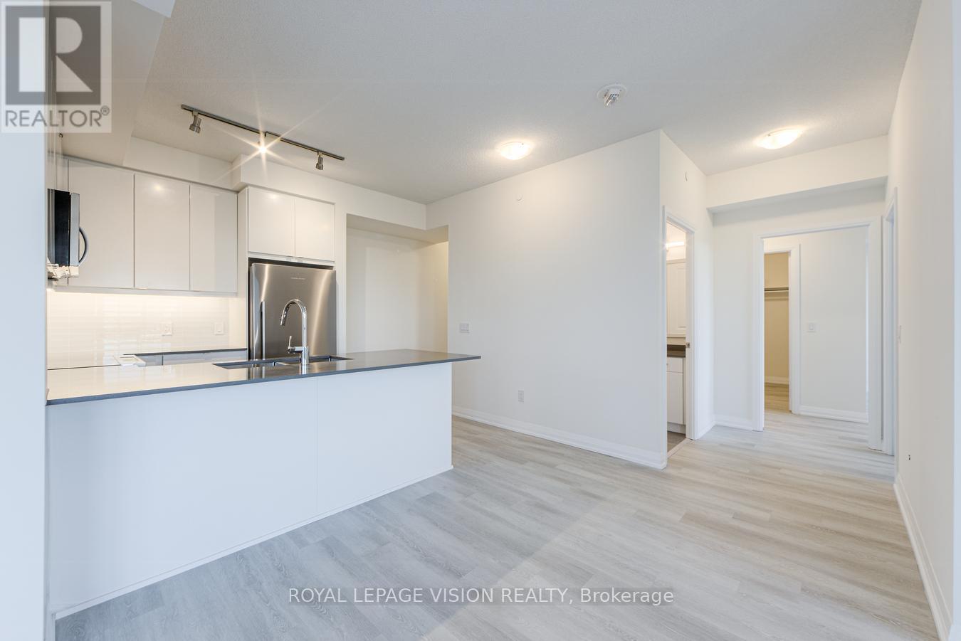 322 - 3270 Sheppard Avenue E, Toronto, Ontario  M1T 3K3 - Photo 10 - E12458512