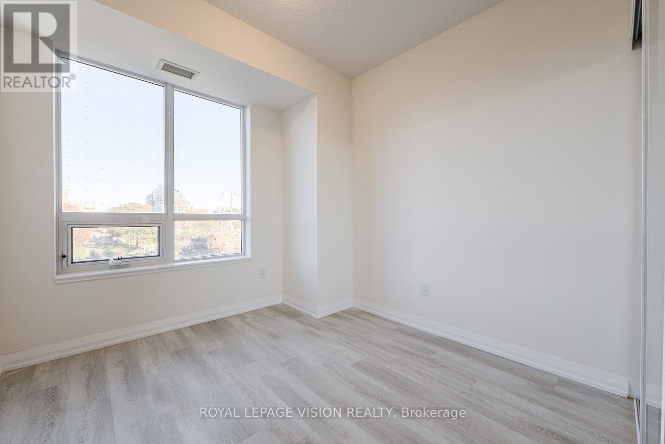 322 - 3270 Sheppard Avenue E, Toronto, Ontario  M1T 3K3 - Photo 17 - E12458512