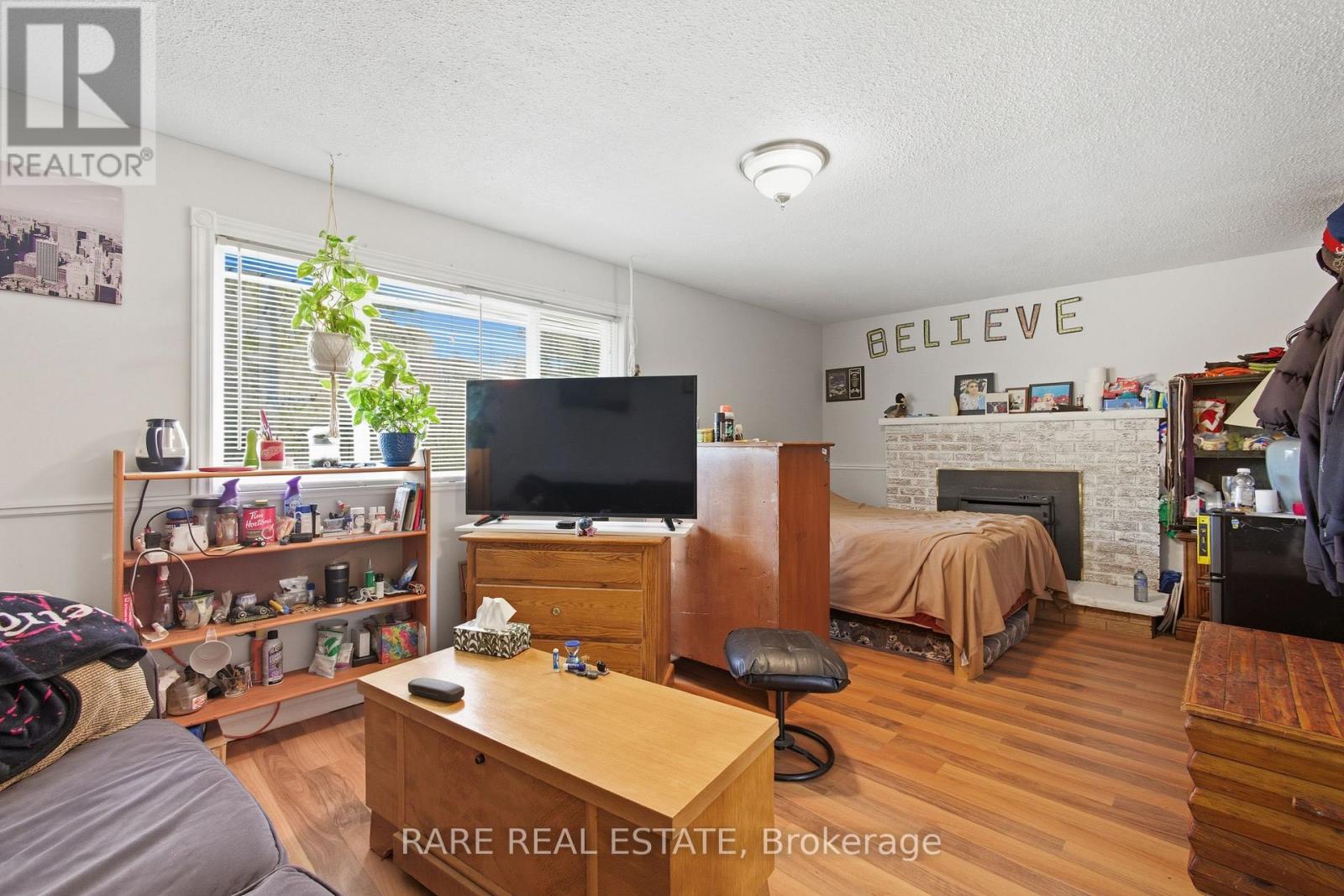 66 Springdale Drive, Barrie, Ontario  L4M 5B3 - Photo 5 - S12458514