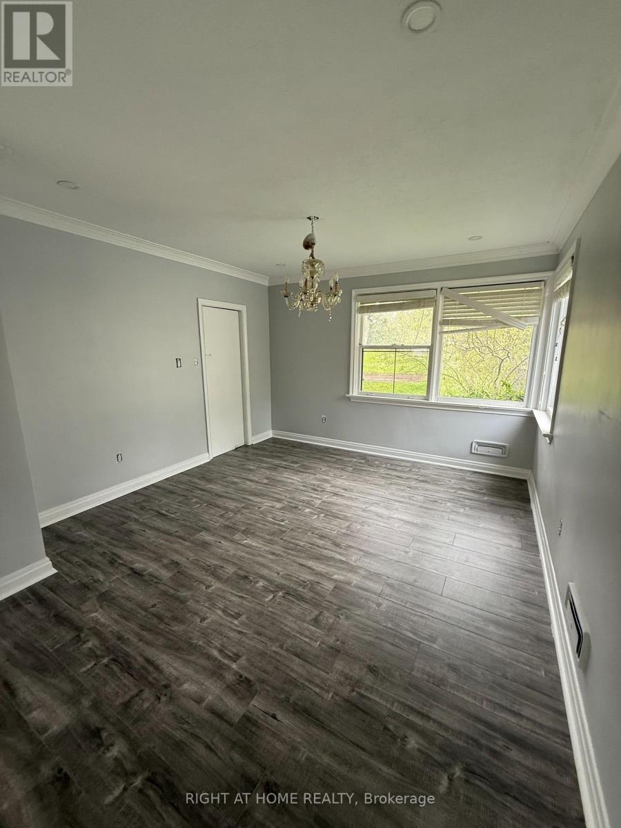 115 Main Street S, Brampton, Ontario  L6W 2C9 - Photo 28 - W12458504