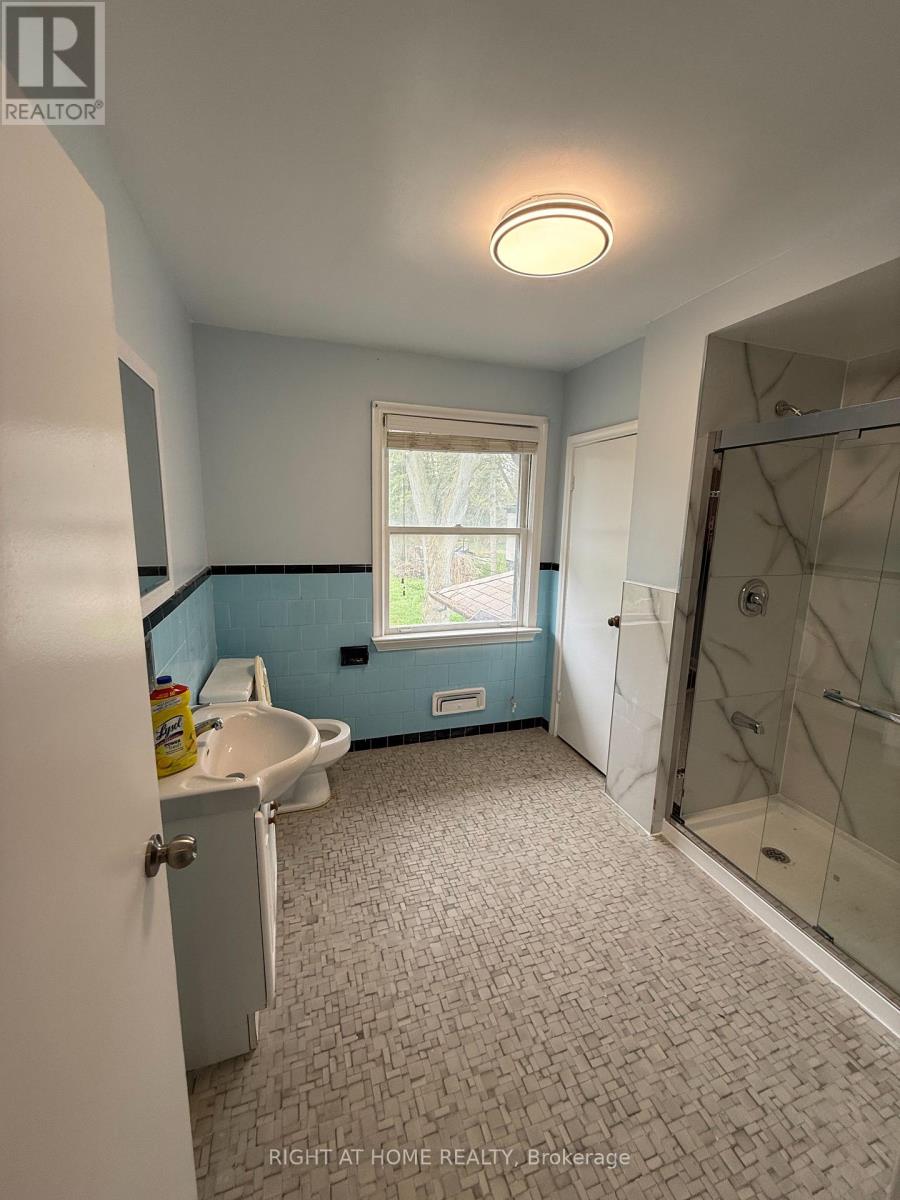 115 Main Street S, Brampton, Ontario  L6W 2C9 - Photo 39 - W12458504