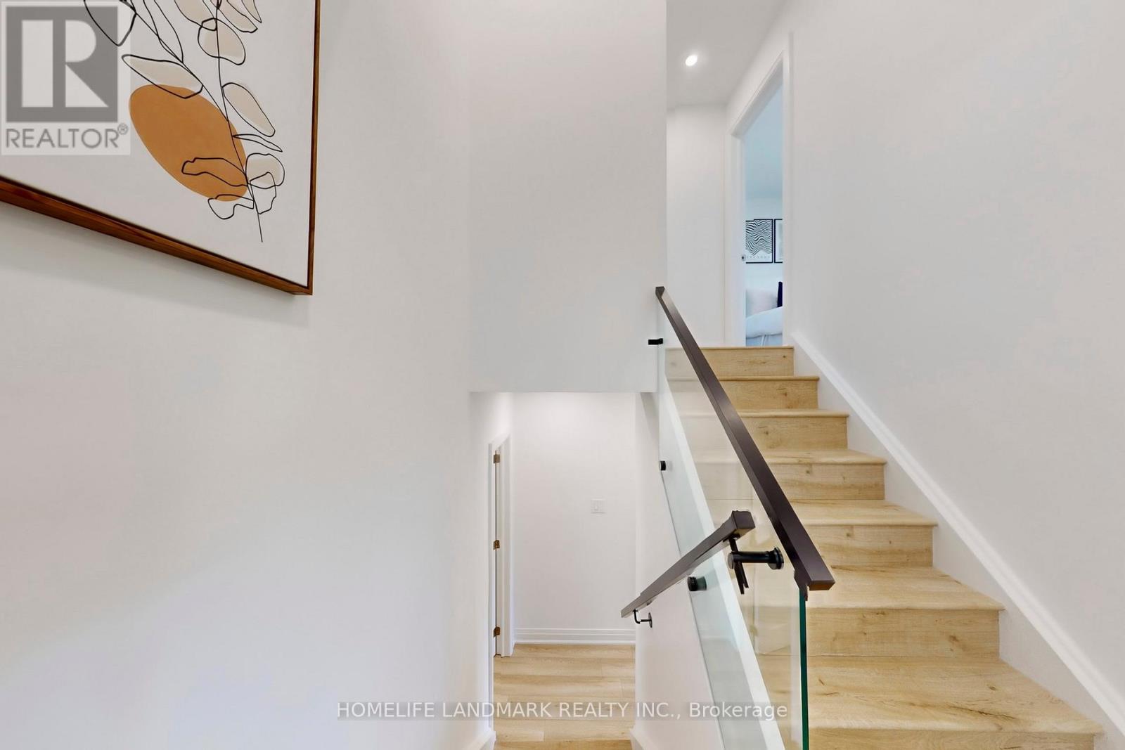 1354 Kelly Road, Mississauga, Ontario  L5J 3V2 - Photo 28 - W12458513