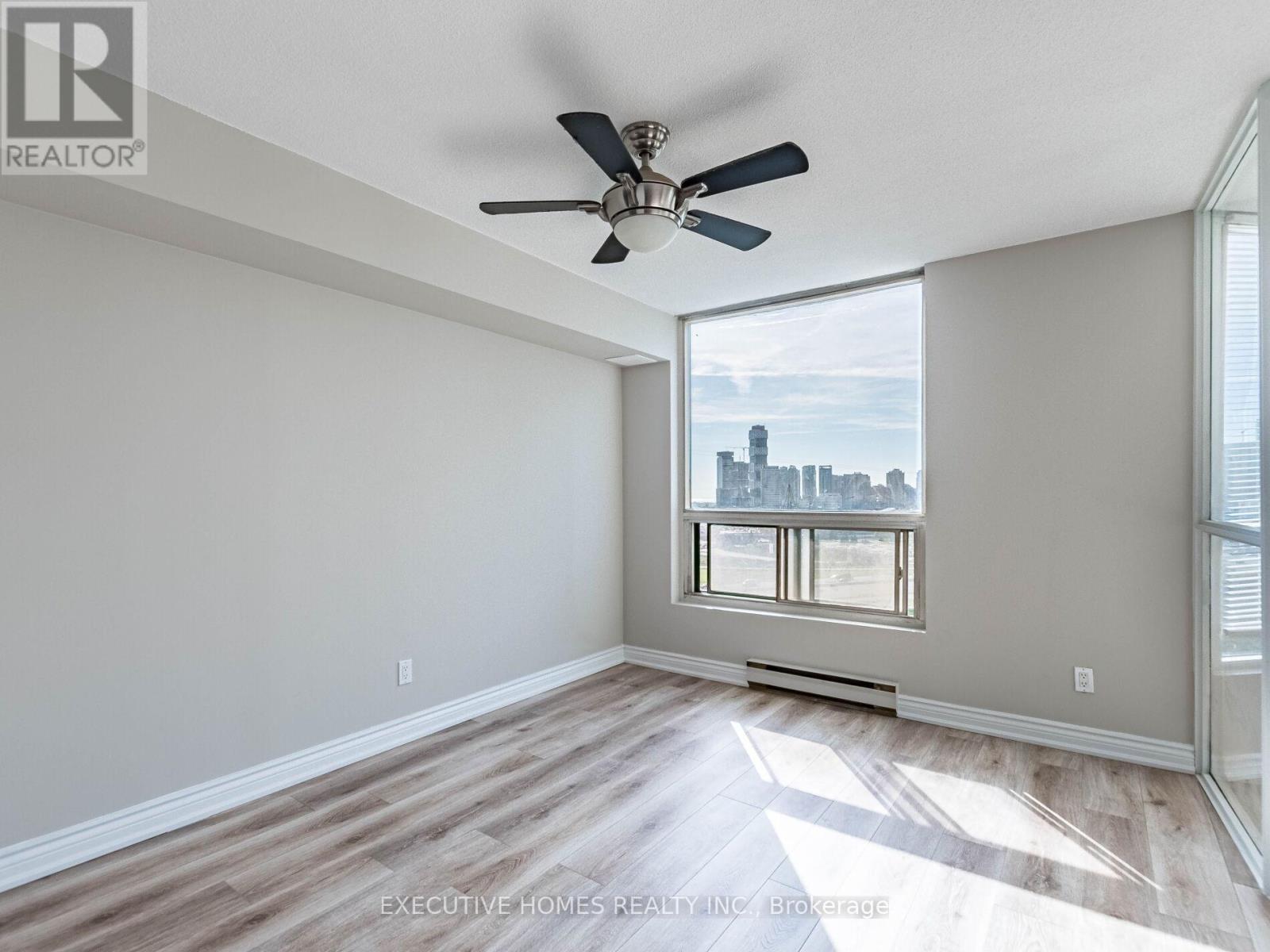 1504 - 4450 Tucana Court, Mississauga, Ontario  L5R 3R4 - Photo 11 - W12458517