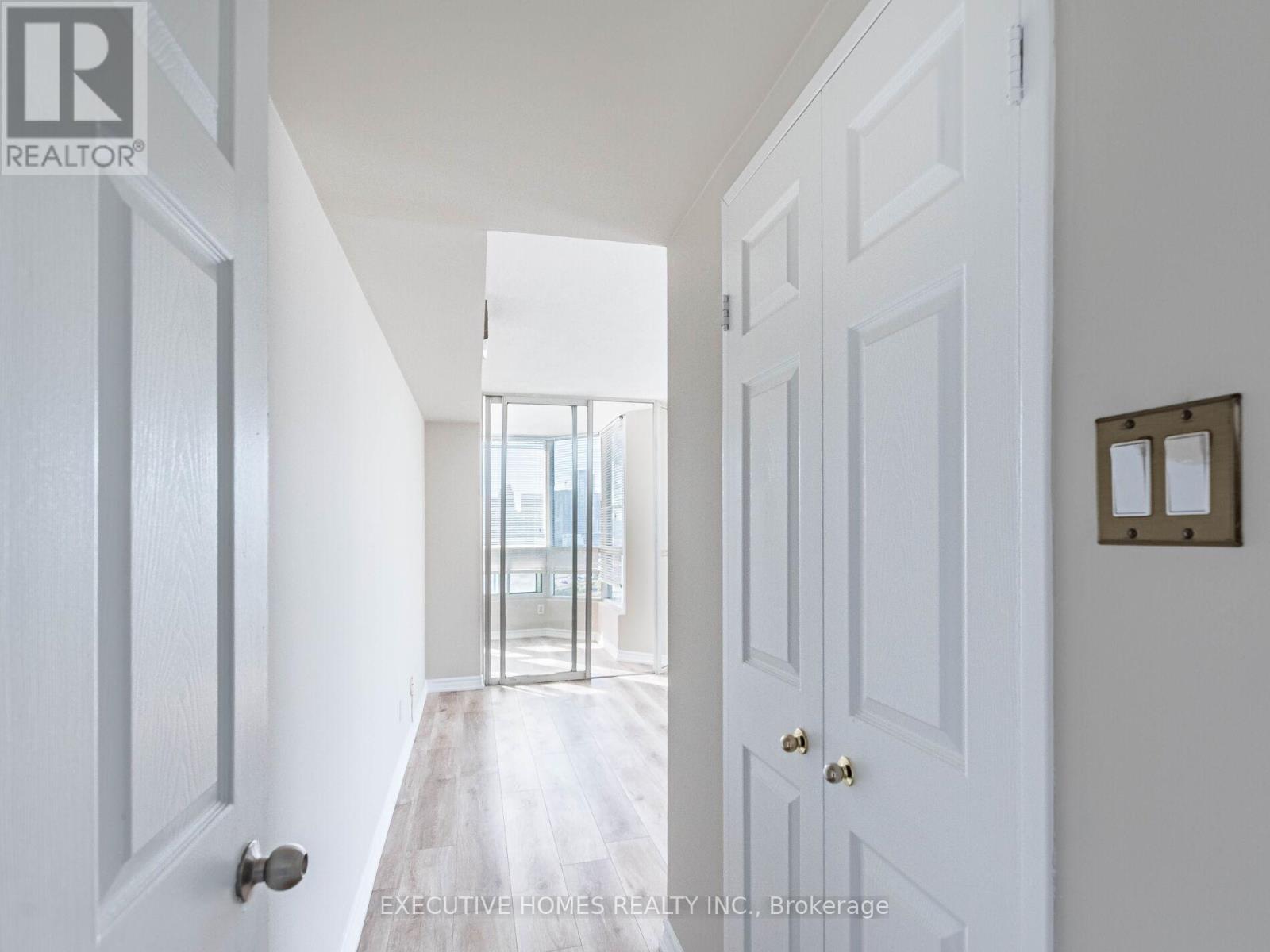 1504 - 4450 Tucana Court, Mississauga, Ontario  L5R 3R4 - Photo 26 - W12458517