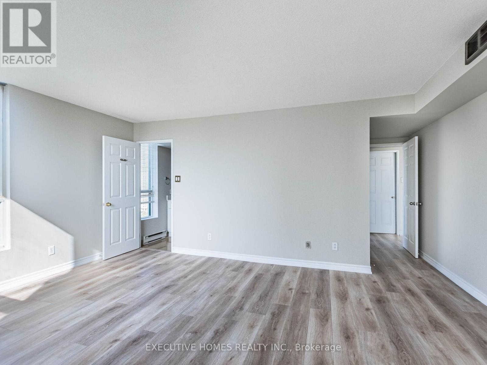 1504 - 4450 Tucana Court, Mississauga, Ontario  L5R 3R4 - Photo 29 - W12458517