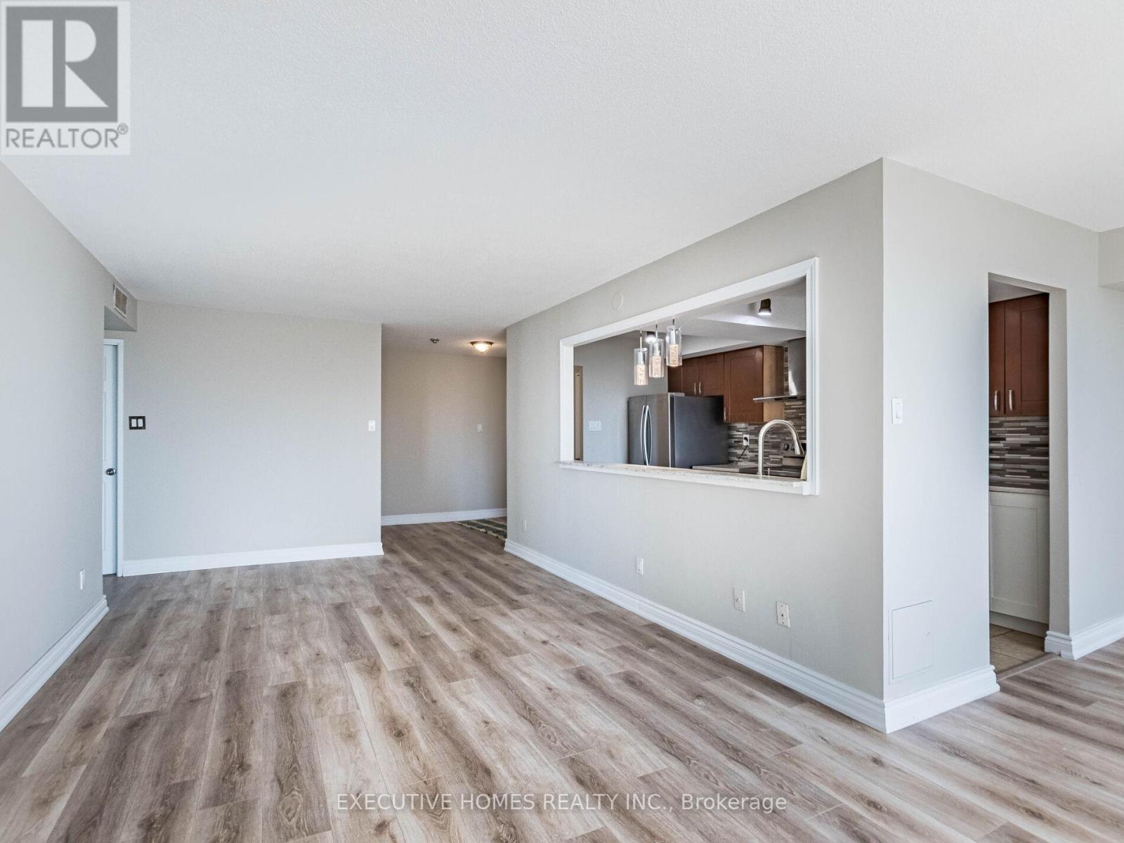 1504 - 4450 Tucana Court, Mississauga, Ontario  L5R 3R4 - Photo 9 - W12458517