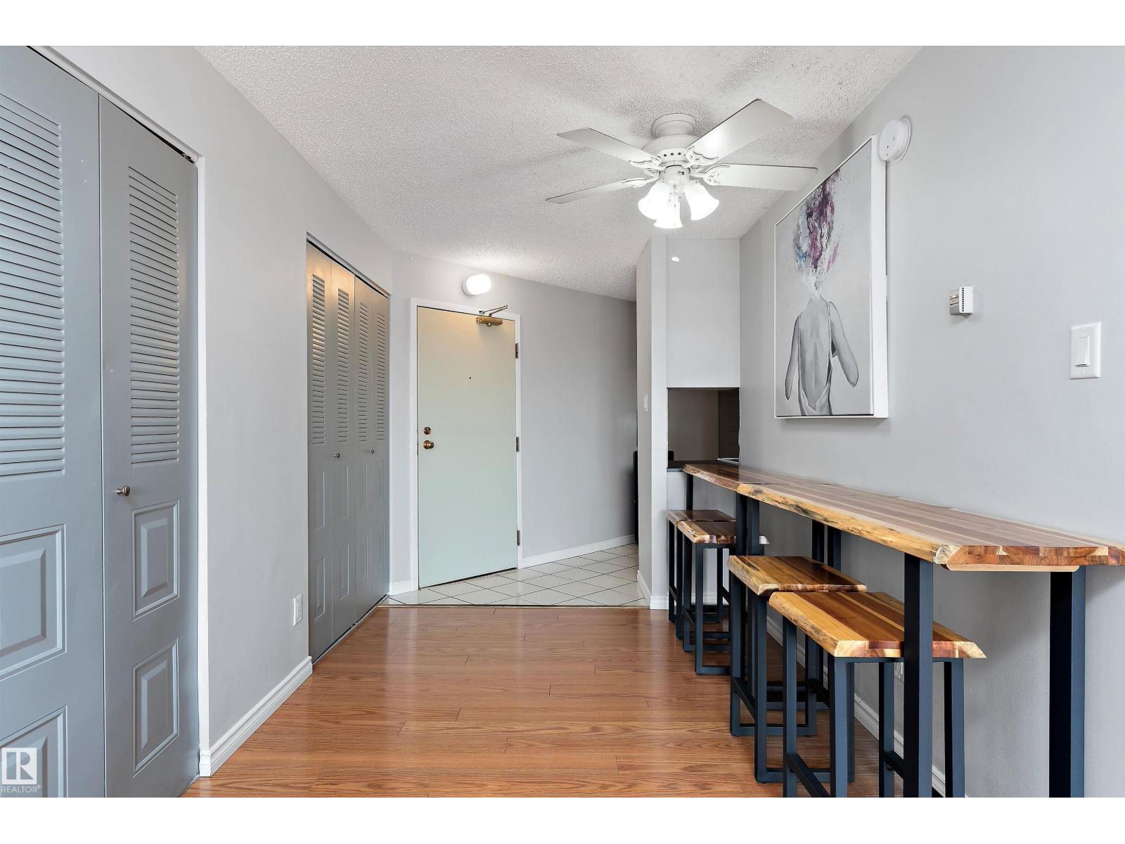 #404 10149 Saskatchewan Dr Nw, Edmonton, Alberta  T6E 6B6 - Photo 3 - E4456650