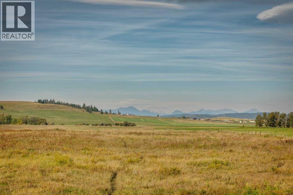 192 St And 450 Ave W, Rural Foothills County, Alberta  T1S 1V3 - Photo 2 - A2263618