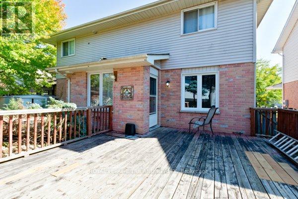 26 Redwood Lane, London East, Ontario  N5V 4C4 - Photo 33 - X12458548