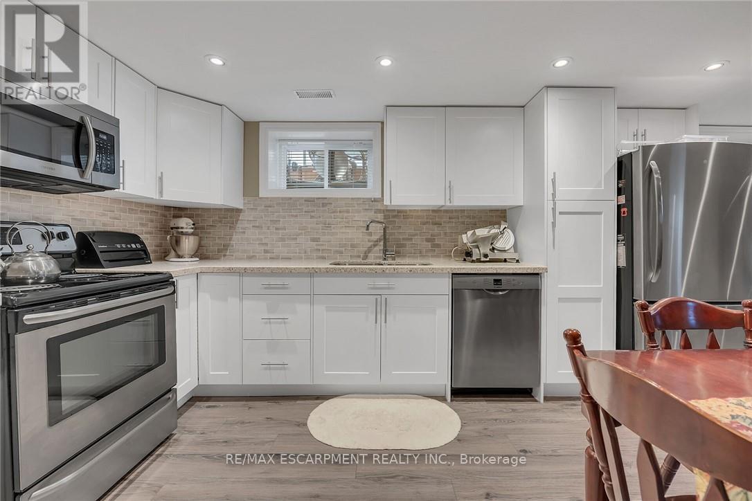 982 Highland Road E, Hamilton, Ontario  L8J 3G9 - Photo 27 - X12458506