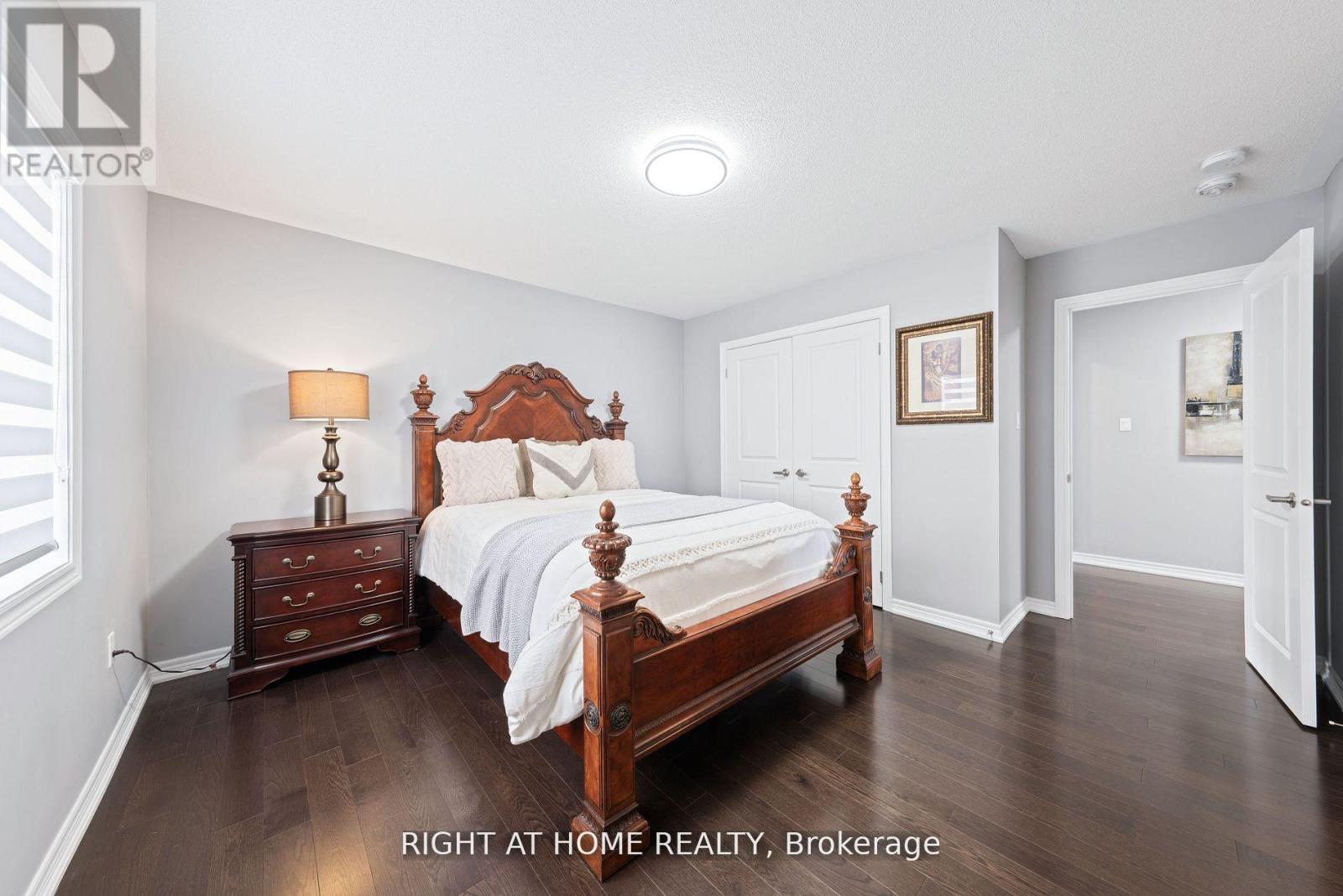 1655 Emberton Way, Innisfil, Ontario  L9S 0N4 - Photo 26 - N12403558