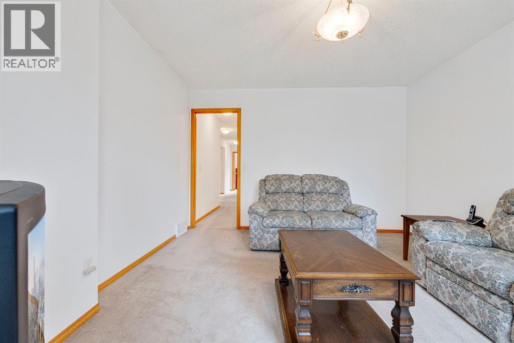 343 8 Avenue Ne, Calgary, Alberta  t2e 0r1 - Photo 11 - A2263226