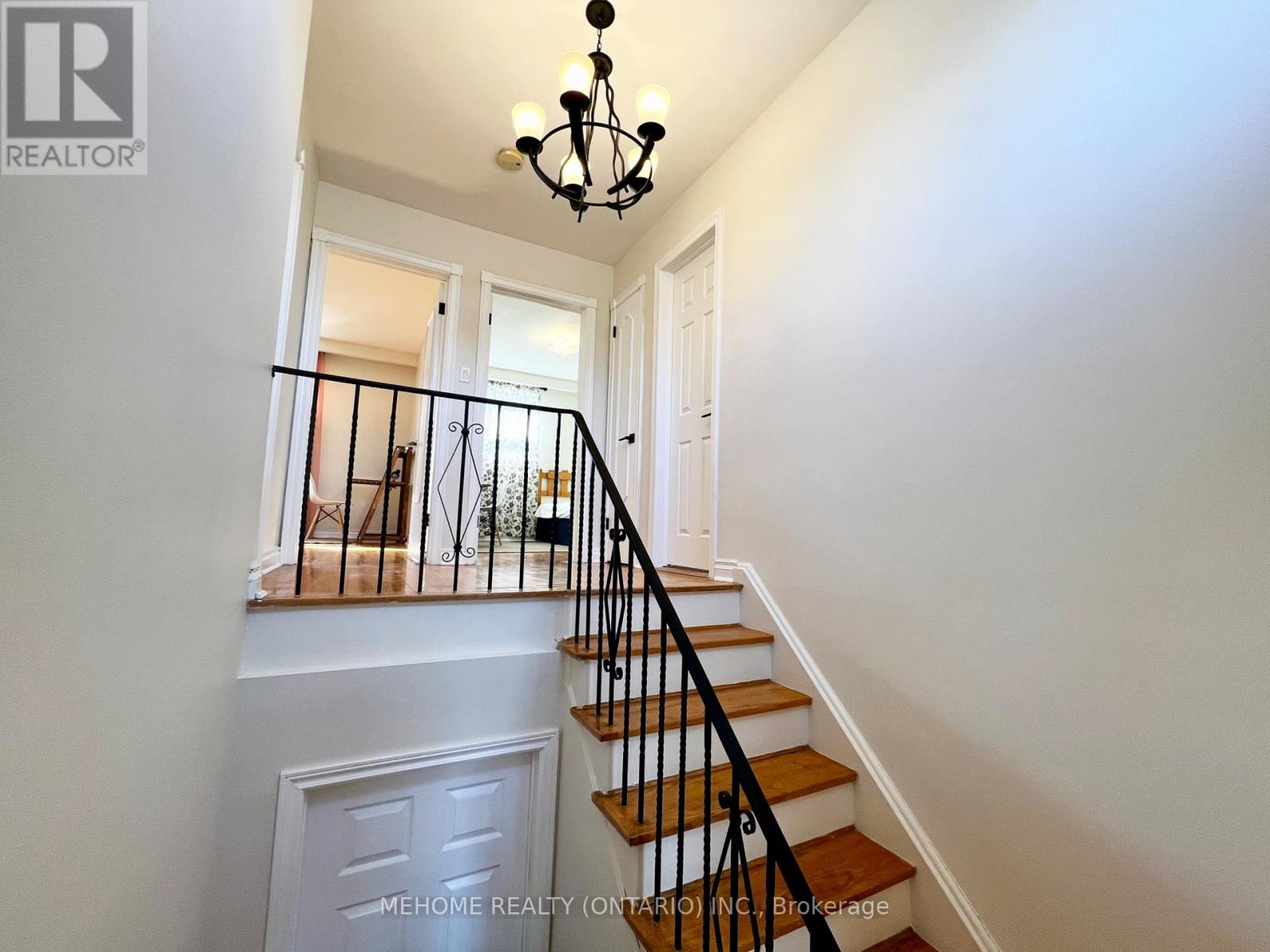 Bedroom-2 - 126 Edmonton Drive, Toronto, Ontario  M2J 3X1 - Photo 12 - C12458524