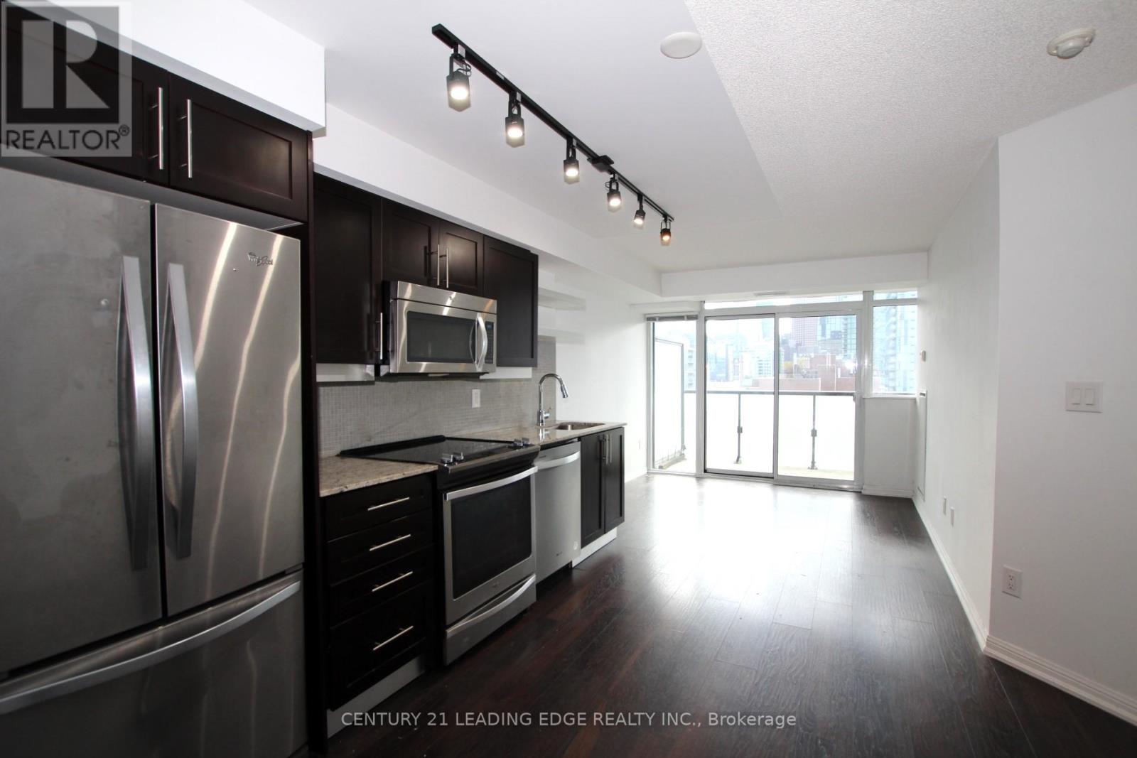 1508 - 400 Adelaide Street E, Toronto, Ontario  M5A 4S3 - Photo 3 - C12458544