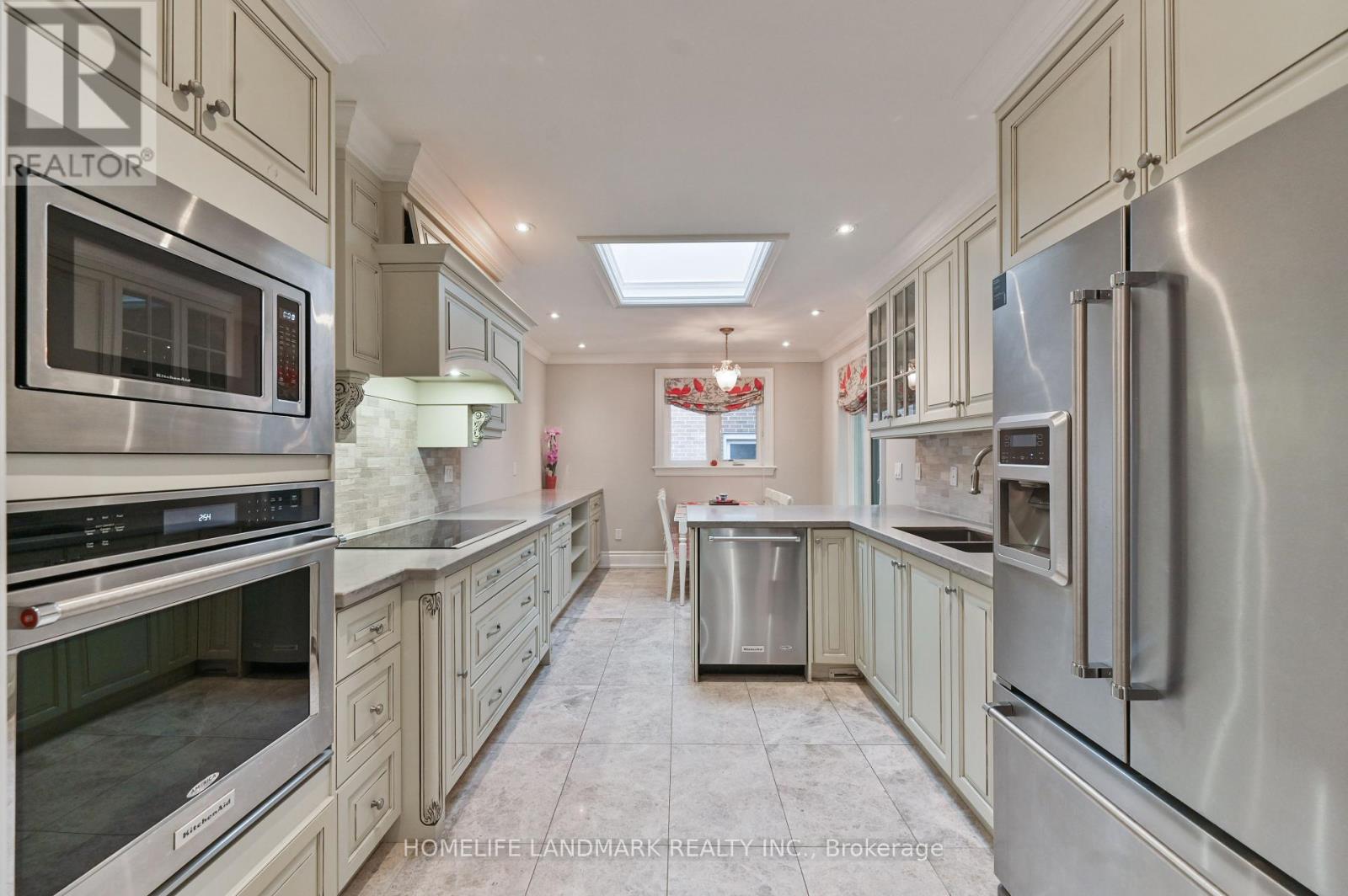 10 Loganberry Crescent, Toronto, Ontario  M2H 3H1 - Photo 14 - C12458551