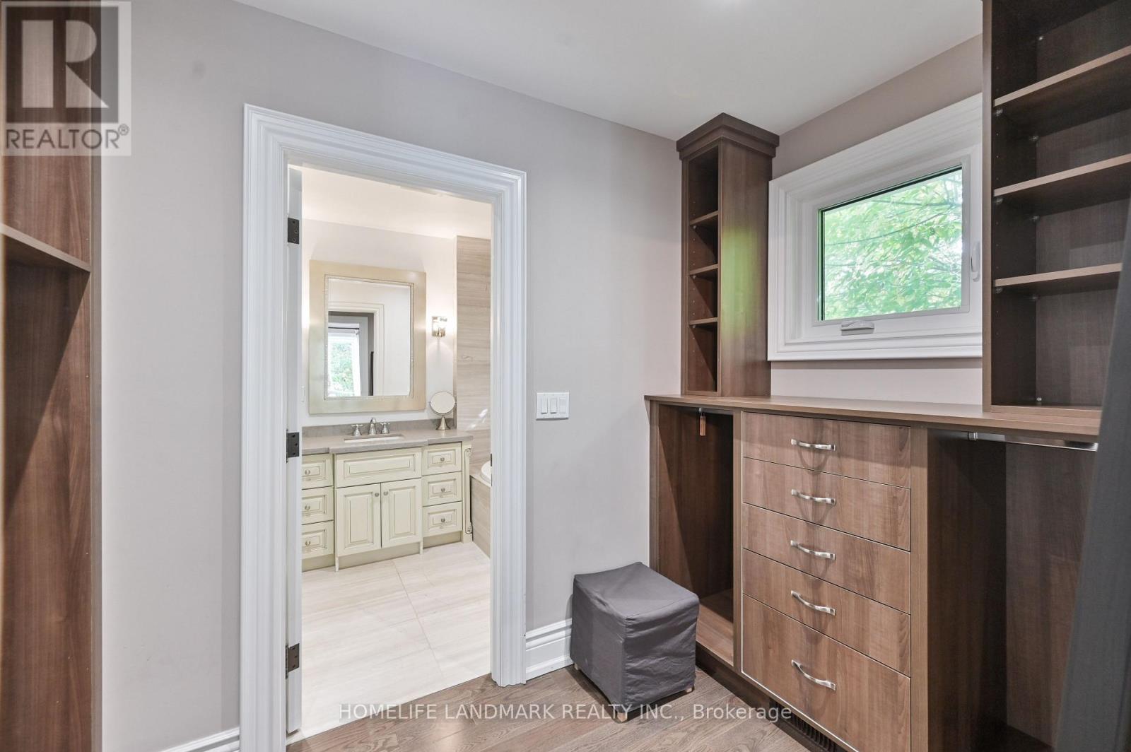 10 Loganberry Crescent, Toronto, Ontario  M2H 3H1 - Photo 20 - C12458551
