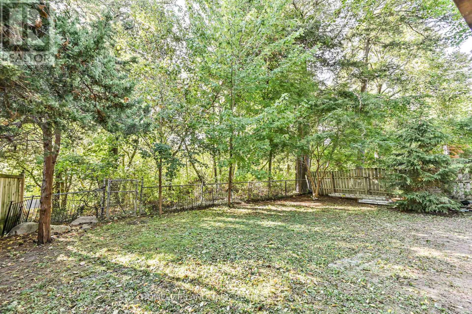 10 Loganberry Crescent, Toronto, Ontario  M2H 3H1 - Photo 48 - C12458551