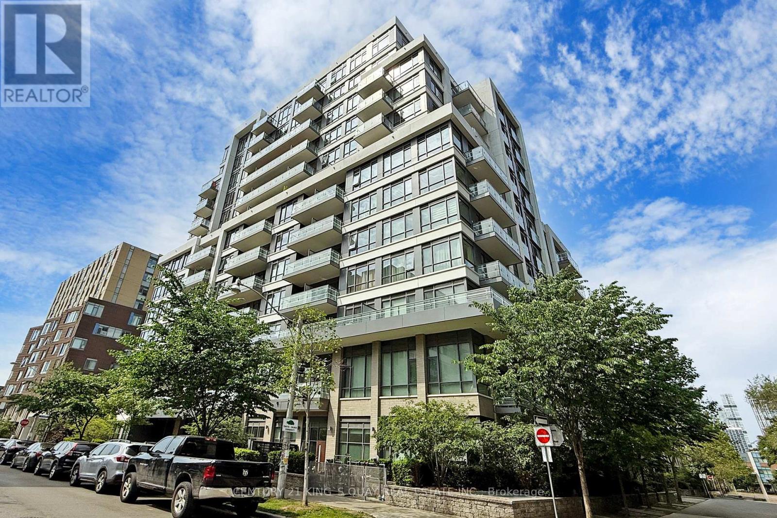 703 - 200 SACKVILLE STREET, Toronto, Ontario