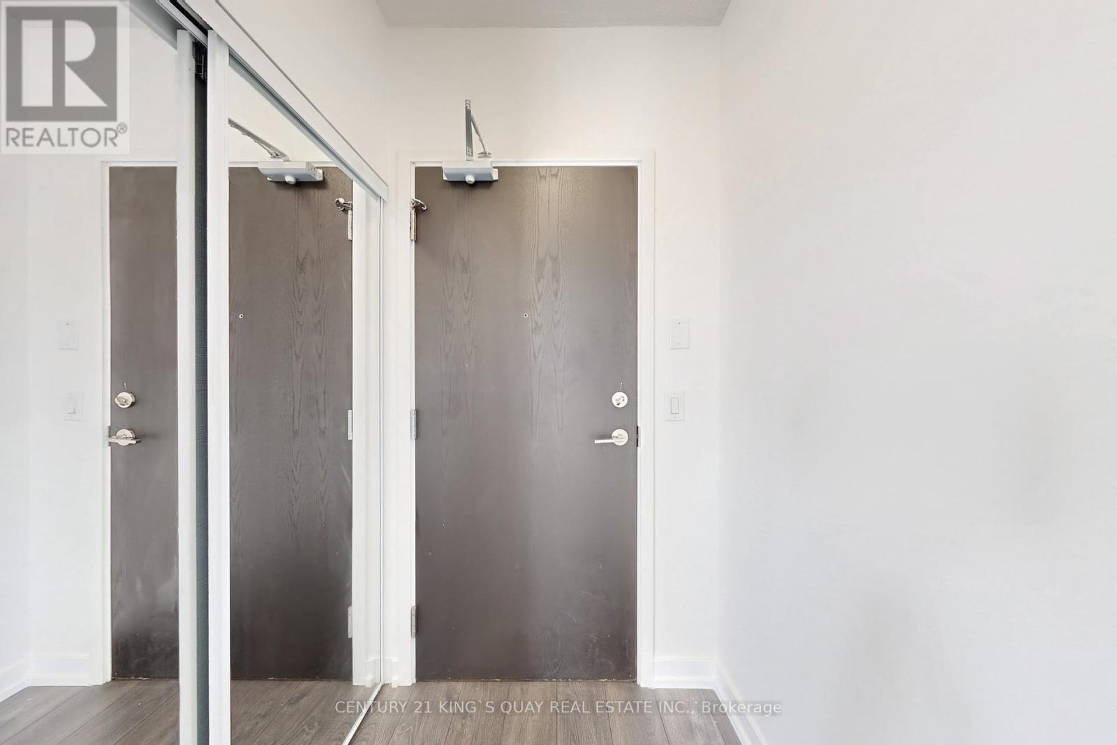 703 - 200 Sackville Street, Toronto, Ontario  M5A 0B9 - Photo 31 - C12458556