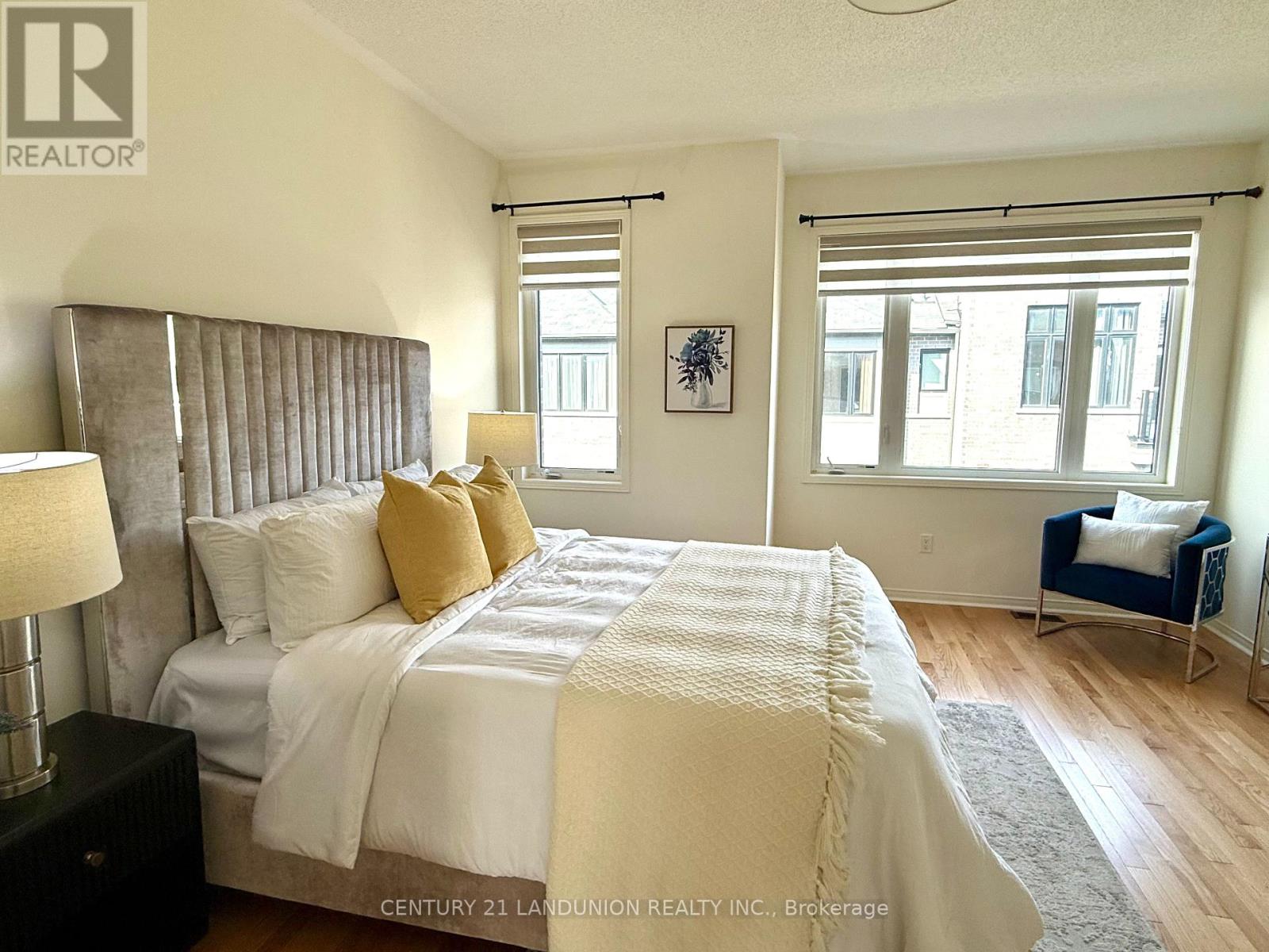 26 Mcalister Avenue, Richmond Hill, Ontario  L4S 0L3 - Photo 12 - N12458539