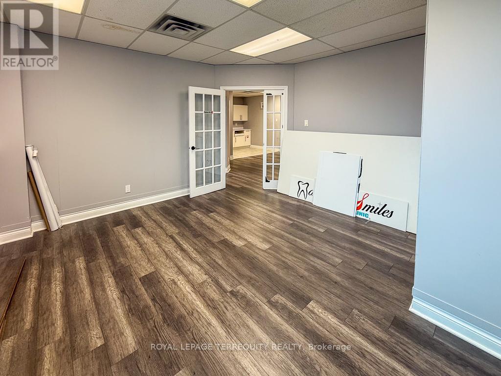 203 - 5402 Main Street, Whitchurch-Stouffville, Ontario  L4A 1H3 - Photo 15 - N12458555