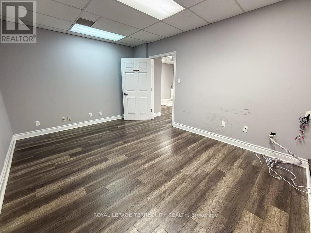 203 - 5402 Main Street, Whitchurch-Stouffville, Ontario  L4A 1H3 - Photo 22 - N12458555