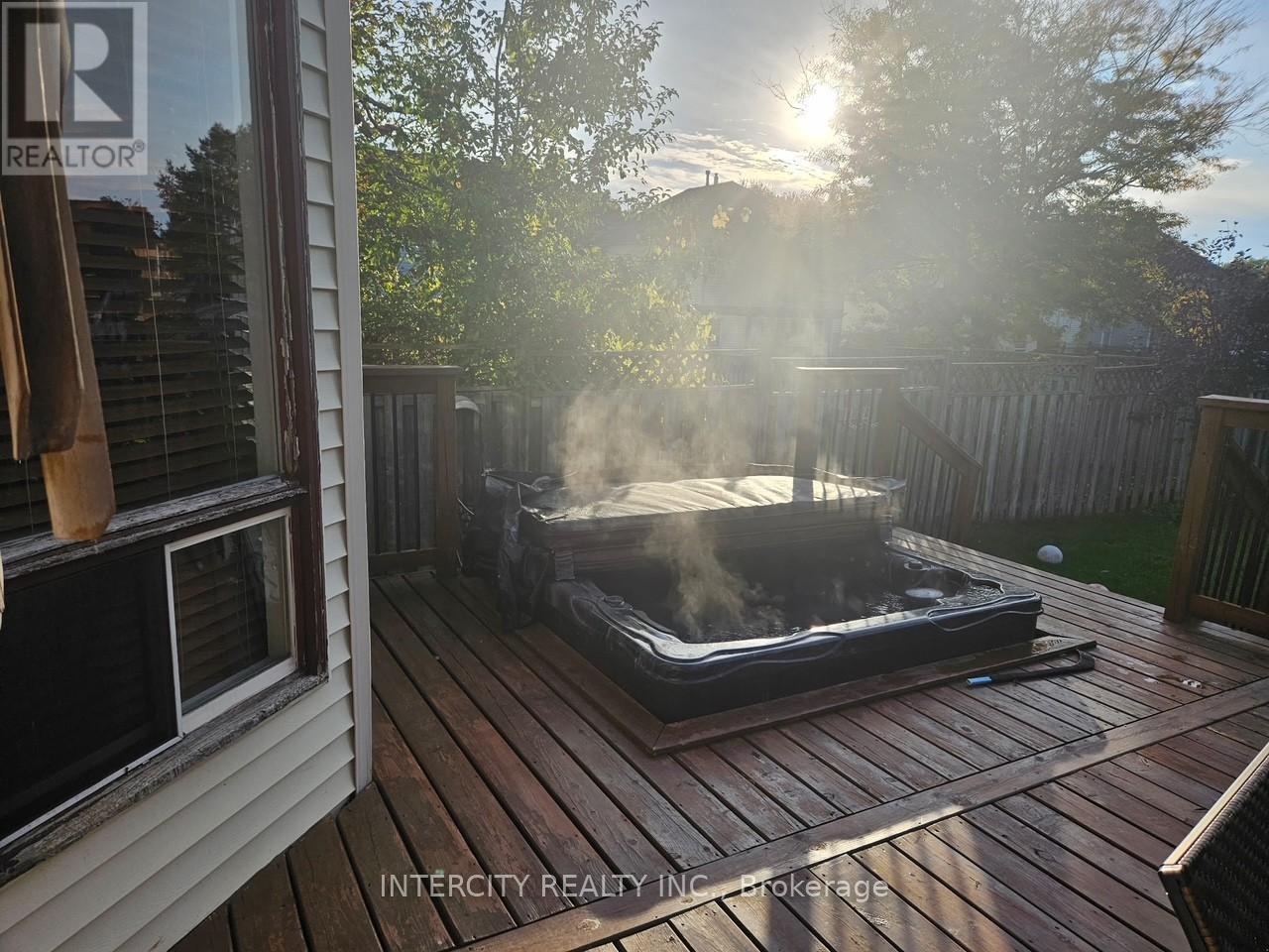 981 Linden Street S, Innisfil, Ontario  L9S 1W4 - Photo 8 - N12458558