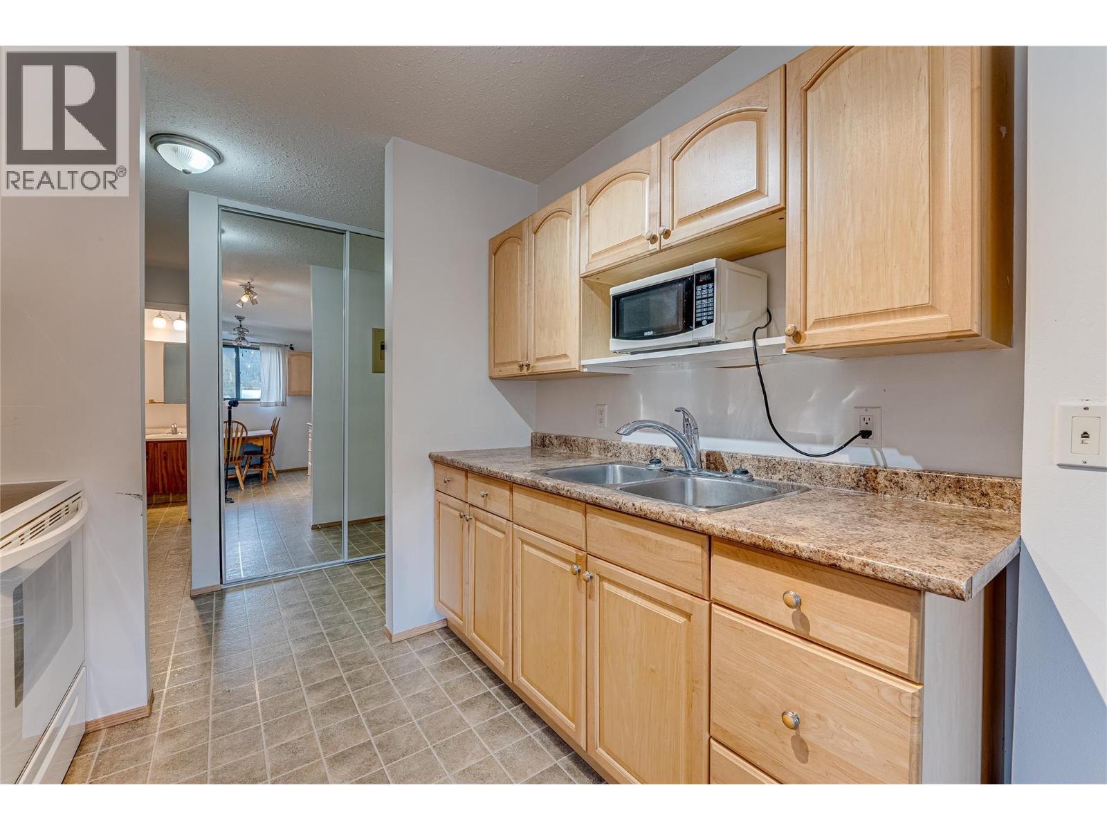 409 Main Street Unit# 206, Sicamous, British Columbia  V0E 2V0 - Photo 6 - 10365709