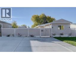 9737 120 Avenue Crystal Ridge